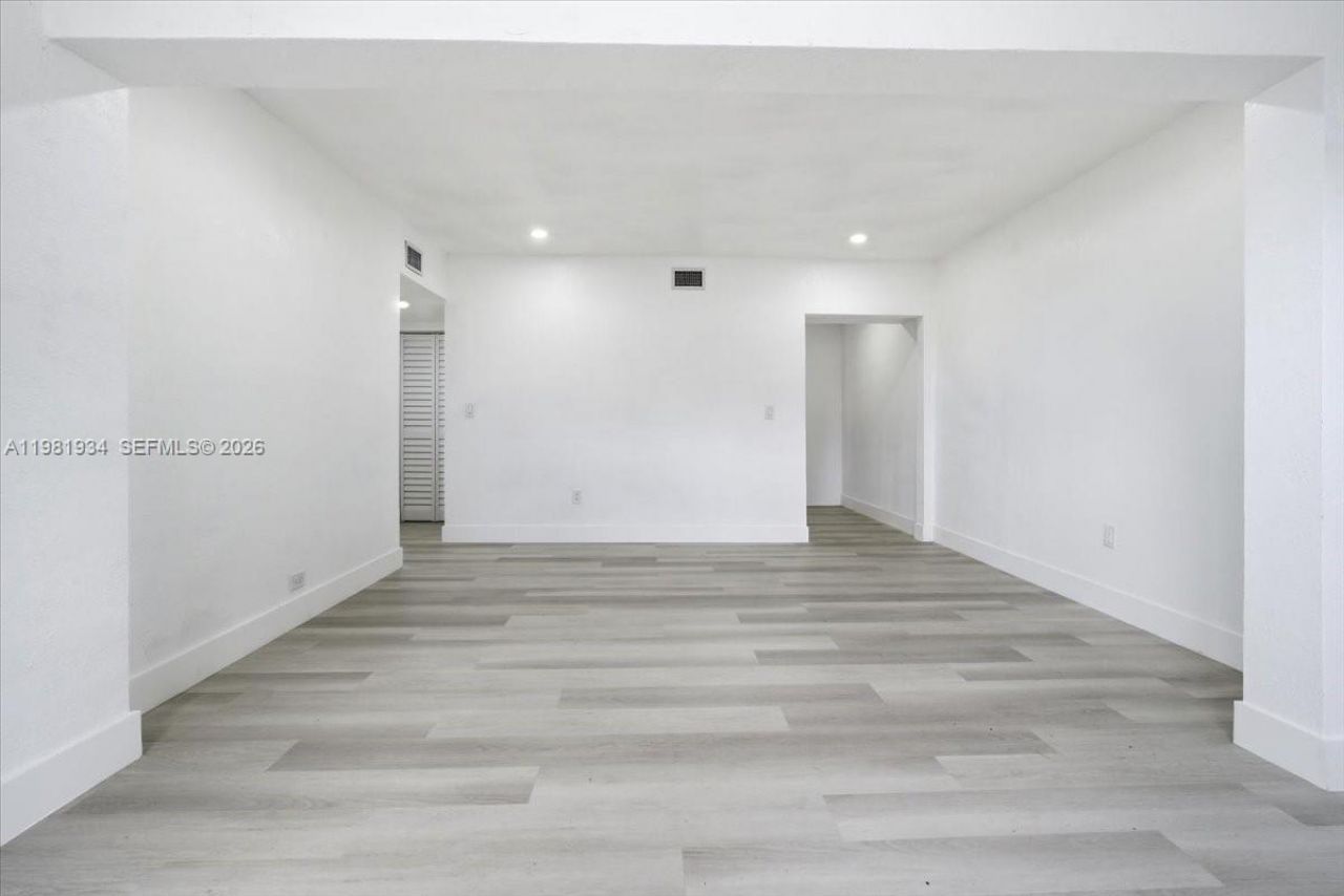 16240 NW 22nd Ave , Miami Gardens, FL 33054 Photo