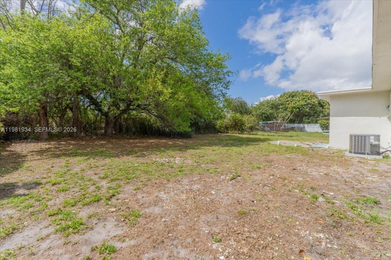 16240 NW 22nd Ave , Miami Gardens, FL 33054 Photo