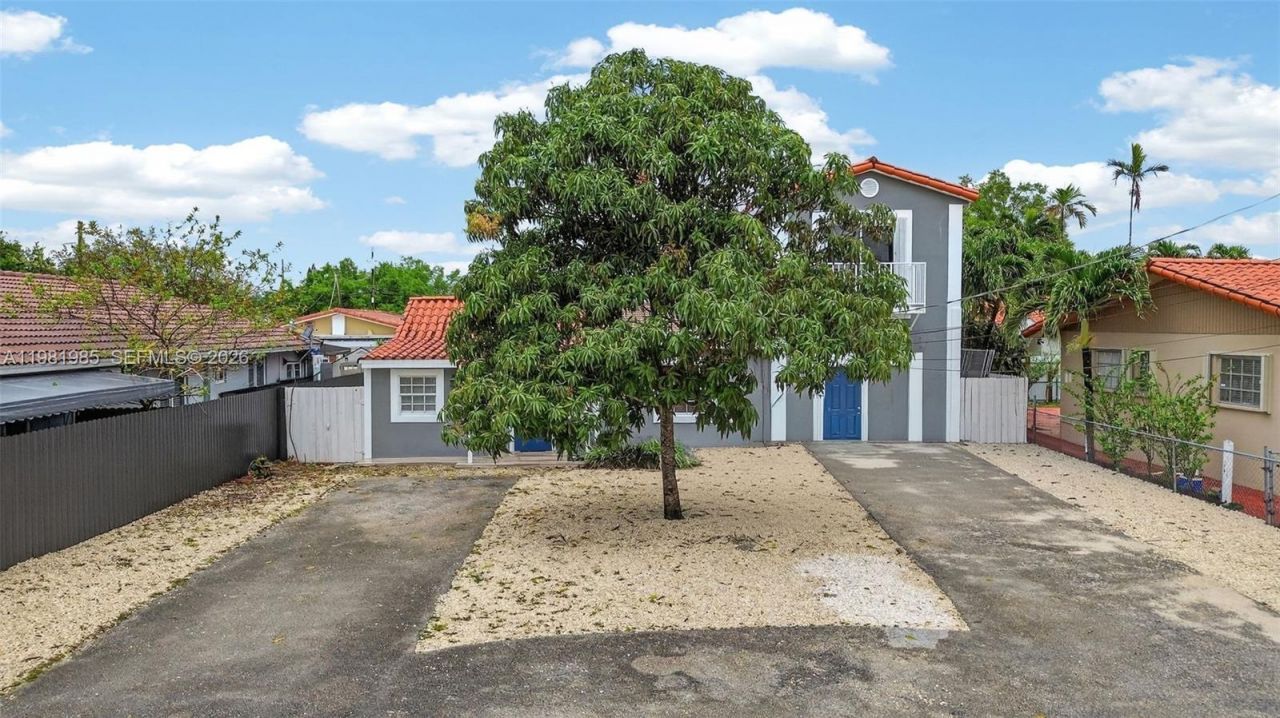 6761 SW 13th Ter, Unit 1, Miami, FL 33144 Photo