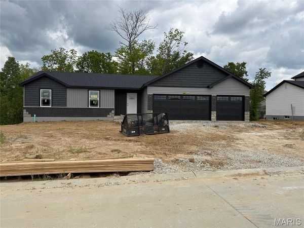 135 Peruque Creek Manor, Wright City, MO 63390