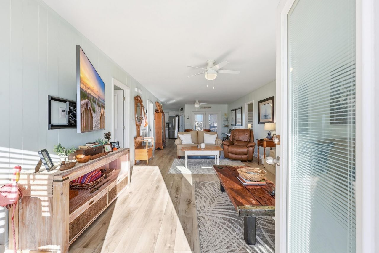 306 57th Ave. N Photo 12