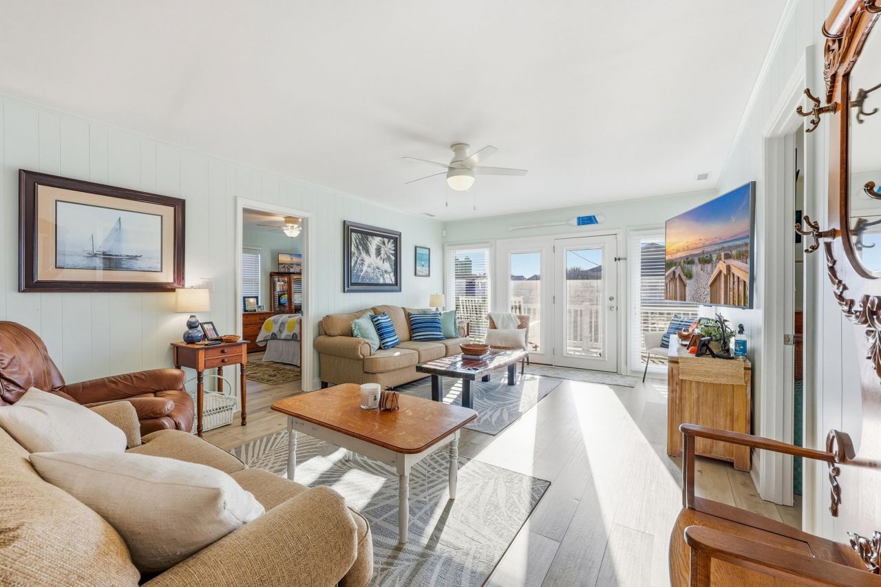 306 57th Ave. N Photo 13