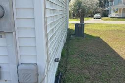 2 Manor Boulevard photo 4