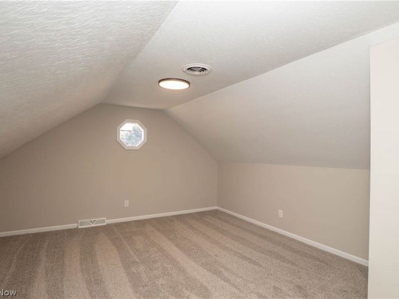 2849 Wise Avenue NW, Canton, OH 44708 Photo 24