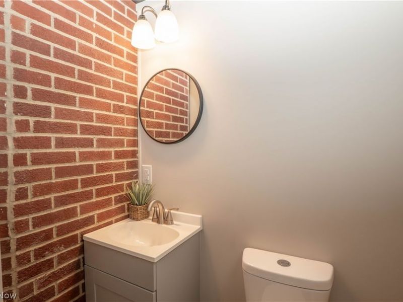 2849 Wise Avenue NW, Canton, OH 44708 Photo 32