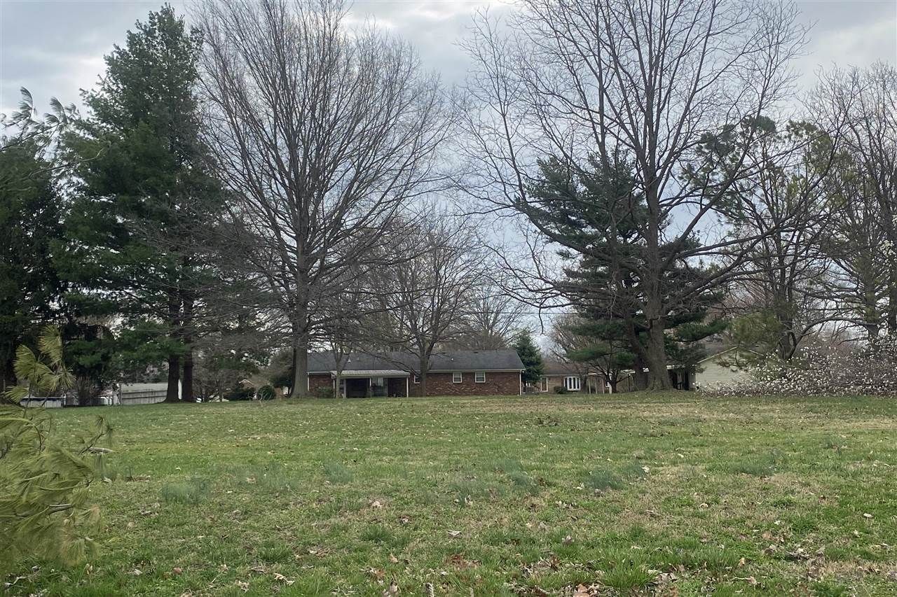 226 Winston Lane, Franklin, KY 42134 Main Photo