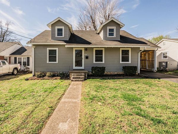 1709 Glendale Drive, Bowling Green, KY 42104