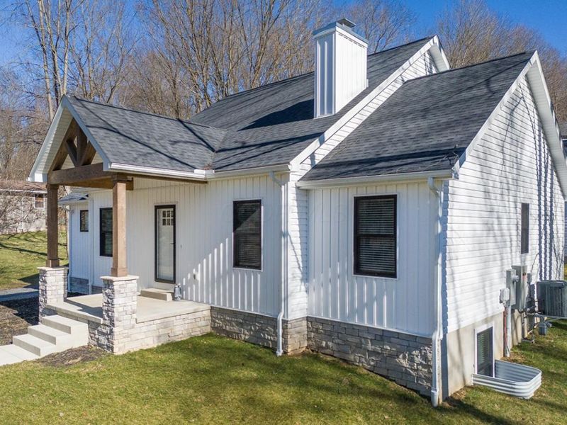 155 Grand Ridge Road, Howard, OH 43028 Photo 3