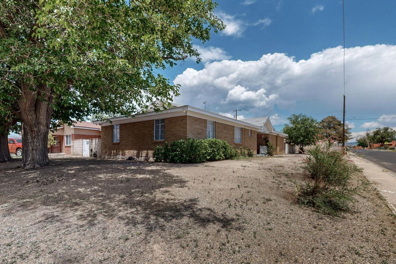 636 Florida Street Se, Albuquerque, NM 87108 Main Photo