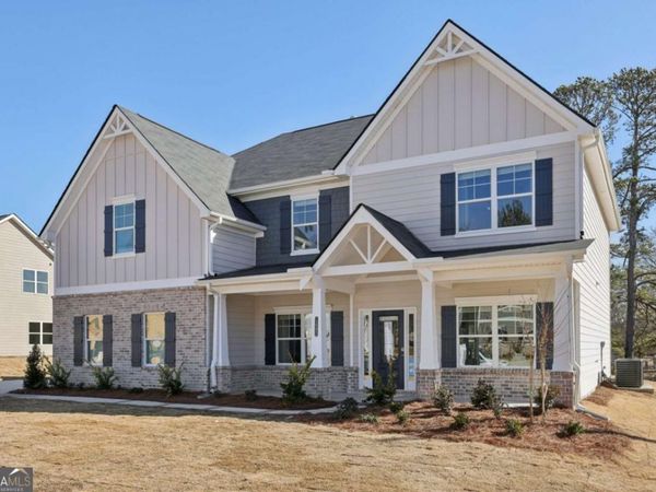 1302 Stephens View Drive, Loganville, GA 30052