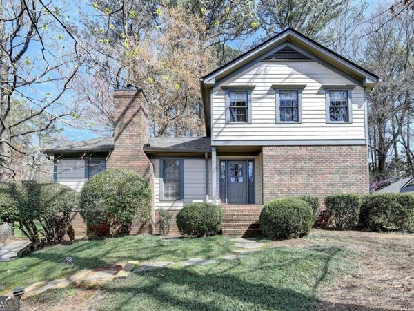 305 Seventeenth Fairway, Roswell, GA 30076