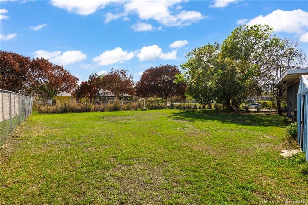 598 SW Lakehurst Drive, Port Saint Lucie, FL 34983 Photo