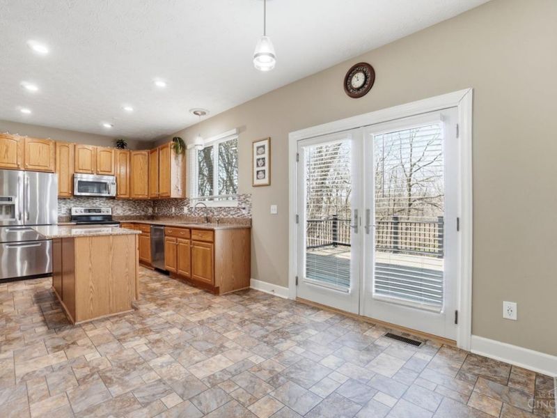 75 Triple Crown Circle, Springboro, OH 45066 Photo 29