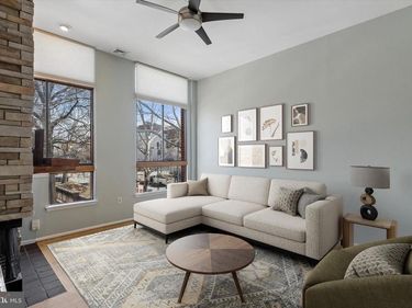 210 CHURCH STREET, Unit 1C, PHILADELPHIA, PA 19106