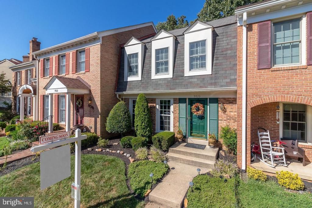 9820 Burke Pond Lane, Burke, VA 22015 Main Photo