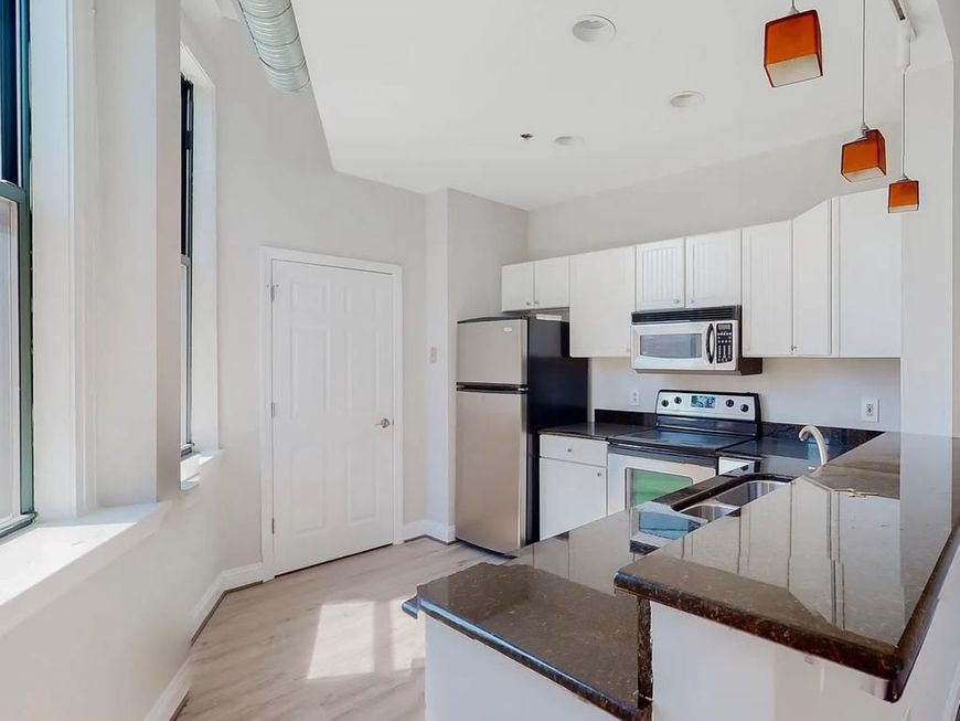 330 N Charles Street , Unit 6H, Baltimore, MD 21201 Main Photo