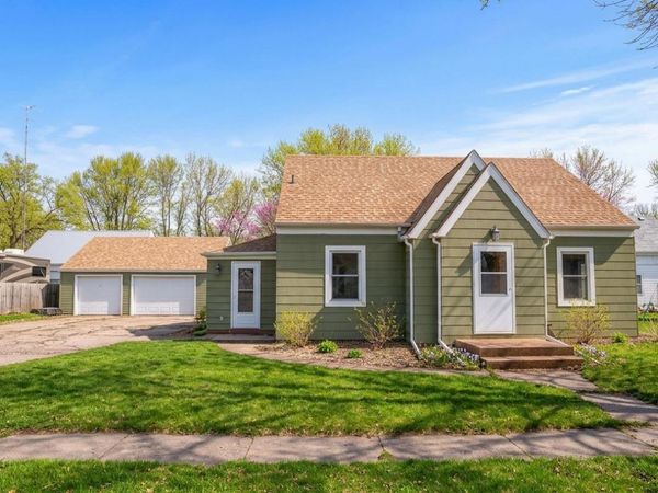 122 1st Avenue NE, Clara City, MN 56222