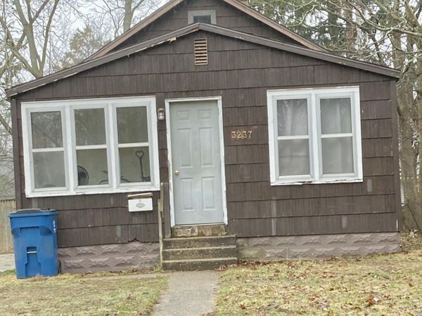3237 Highland Street, Muskegon, MI 49444