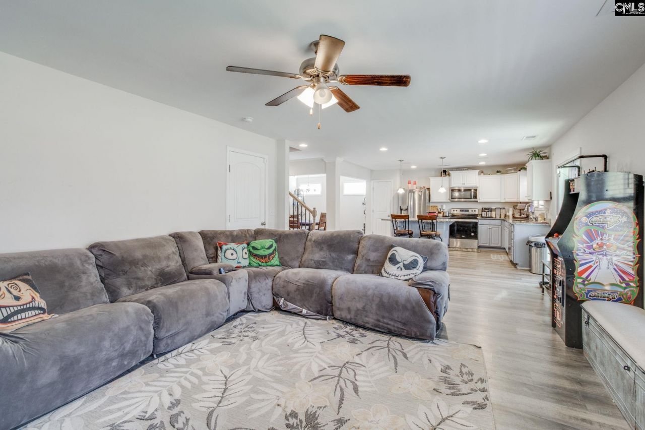 1604 Green Branch Circle Photo 16