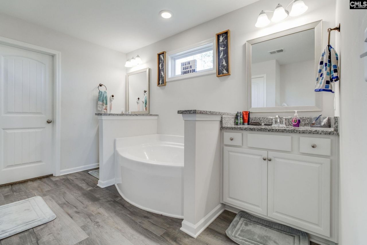 1604 Green Branch Circle Photo 21