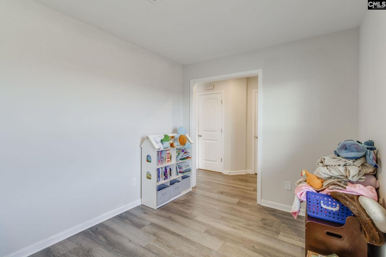 1604 Green Branch Circle Photo 6