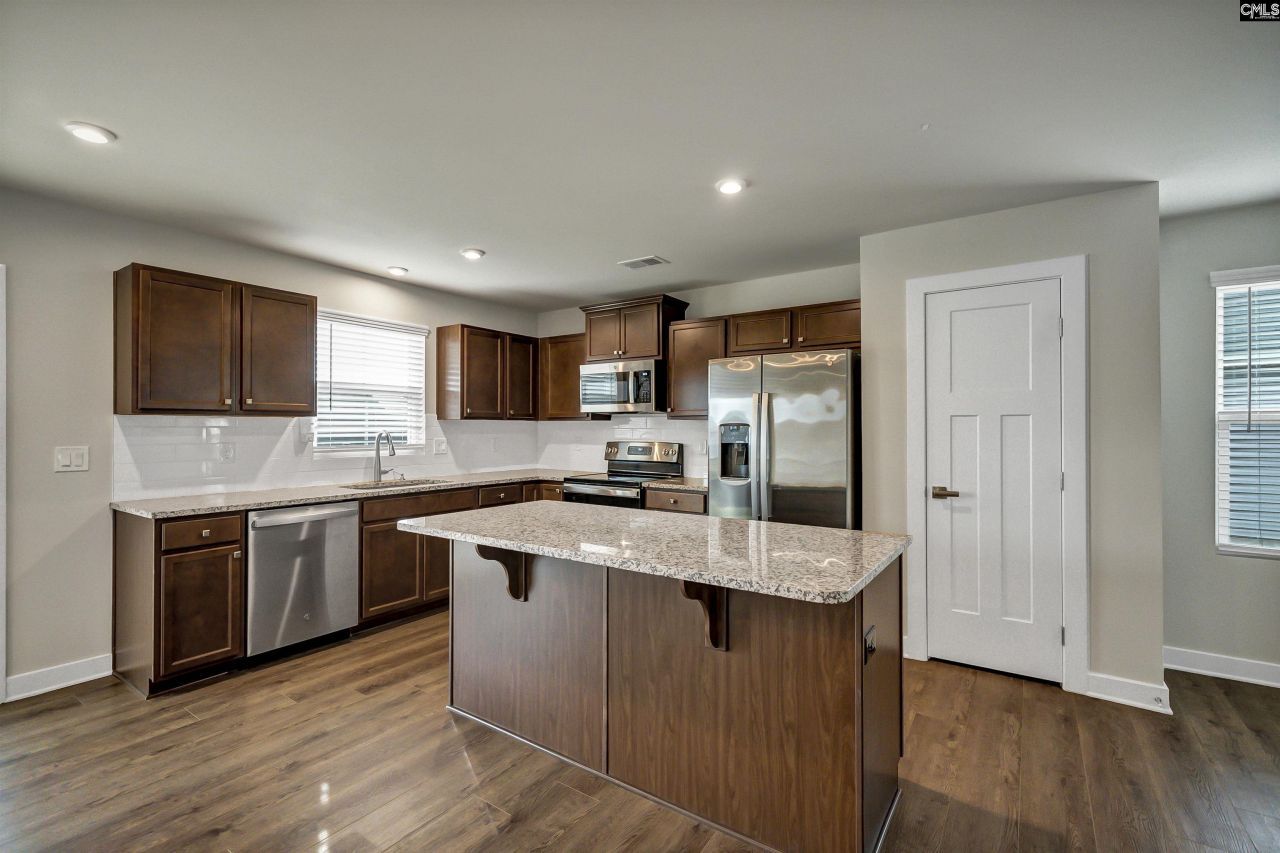 2021 Orchard Oak Trail  Photo 6