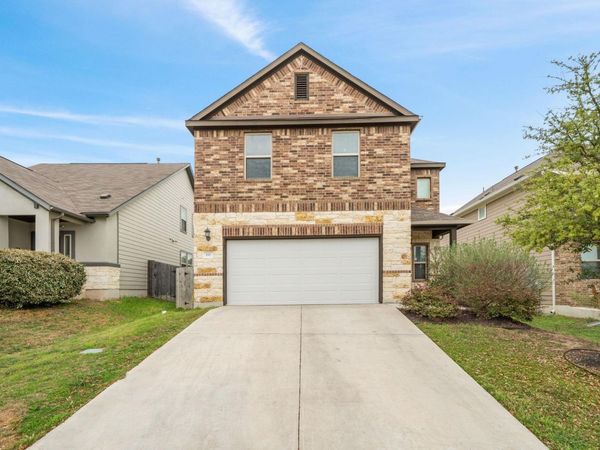 197 Eves Necklace DR, Buda, TX 78610