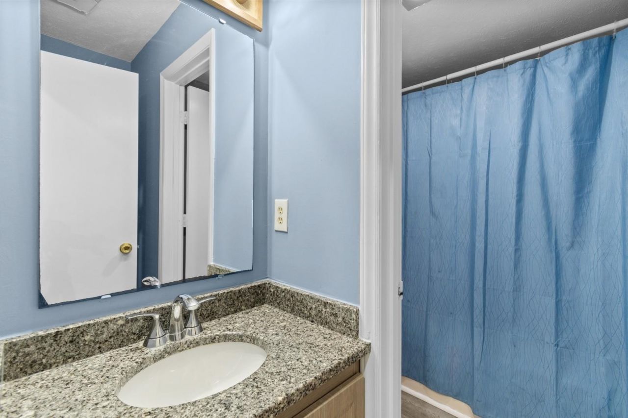 126 N Waccamaw Dr. Photo 17