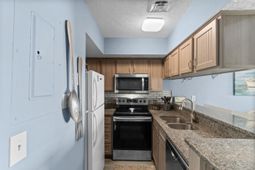 126 N Waccamaw Dr. photo 4