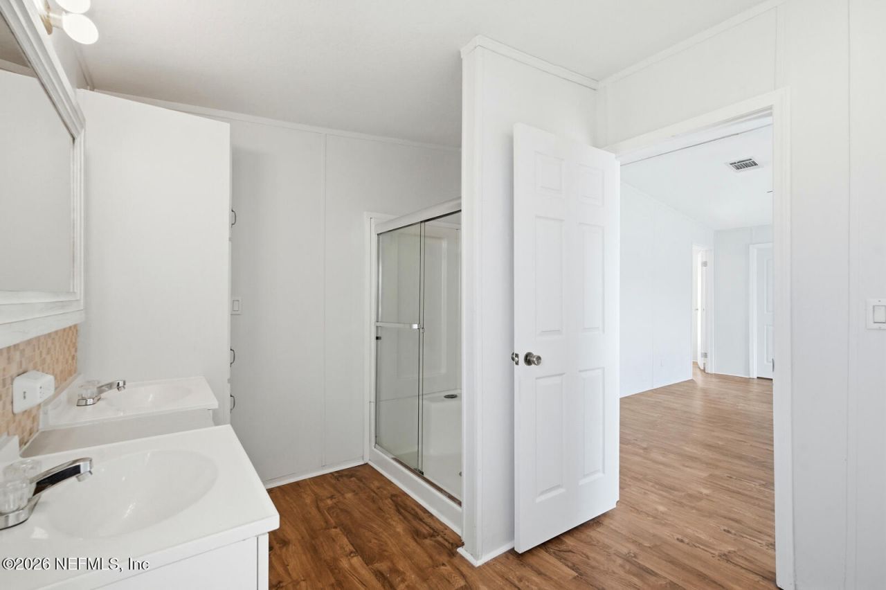 299 Cayenne Street, Interlachen, FL 32148 Photo