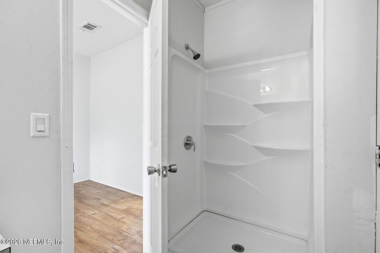 299 Cayenne Street, Interlachen, FL 32148 Photo