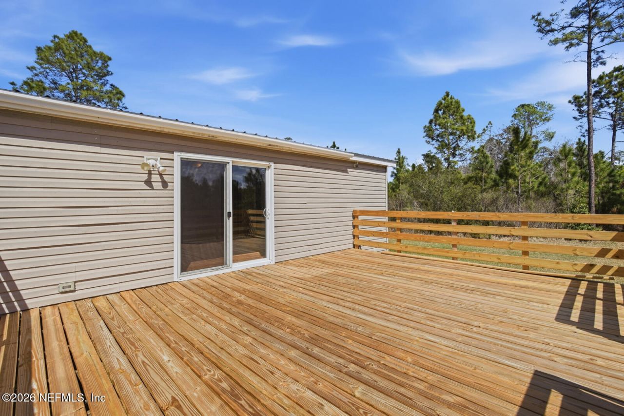 299 Cayenne Street, Interlachen, FL 32148 Photo