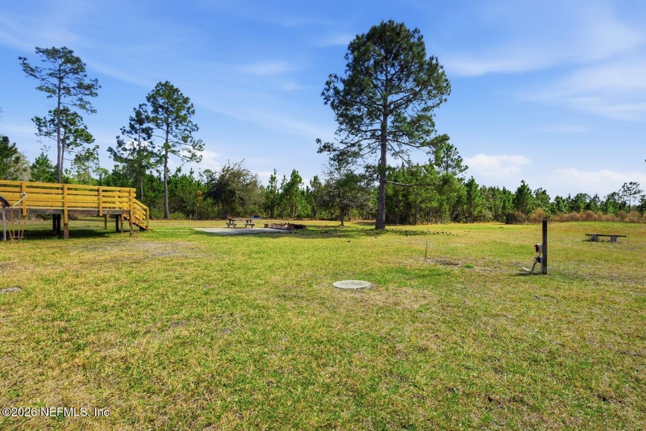 299 Cayenne Street, Interlachen, FL 32148 Photo