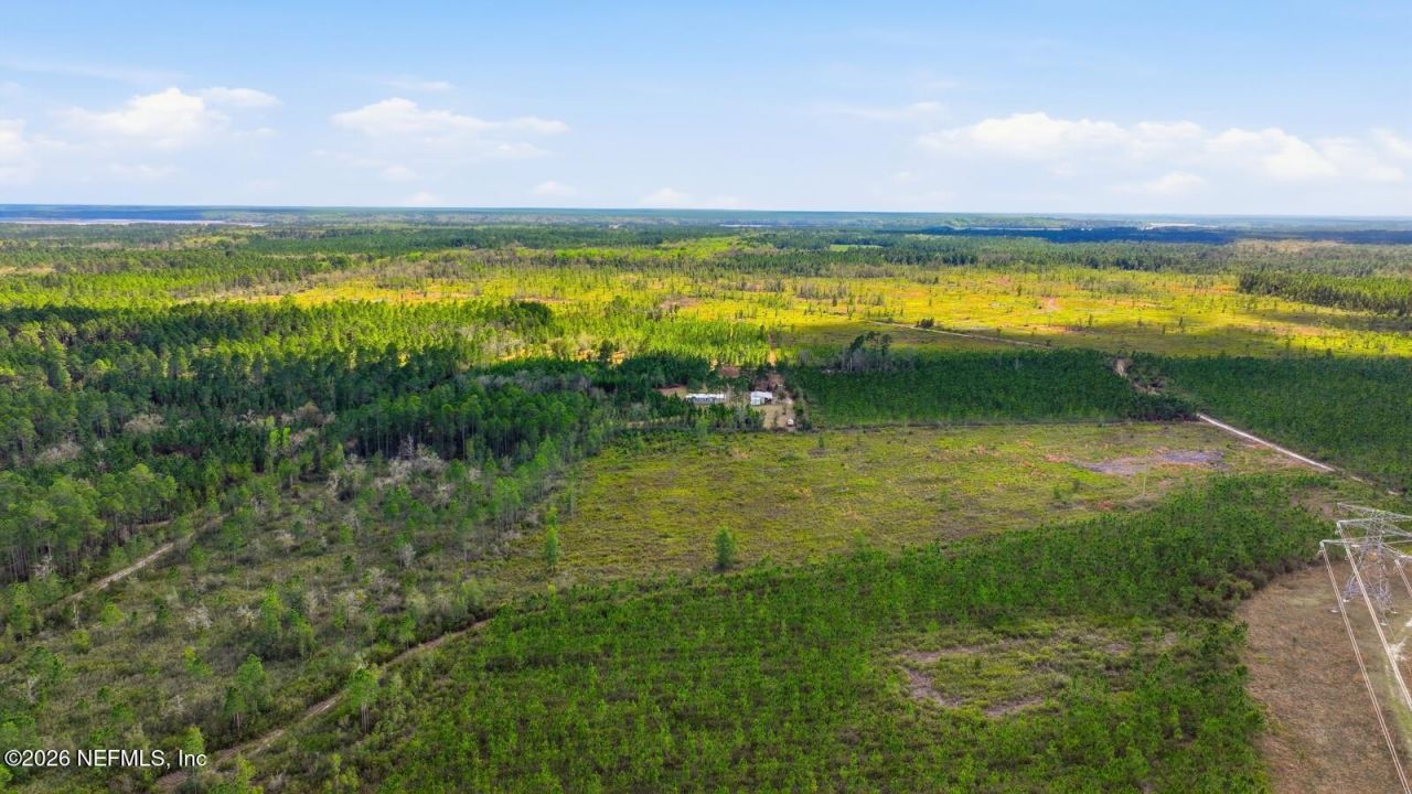 299 Cayenne Street, Interlachen, FL 32148 Photo