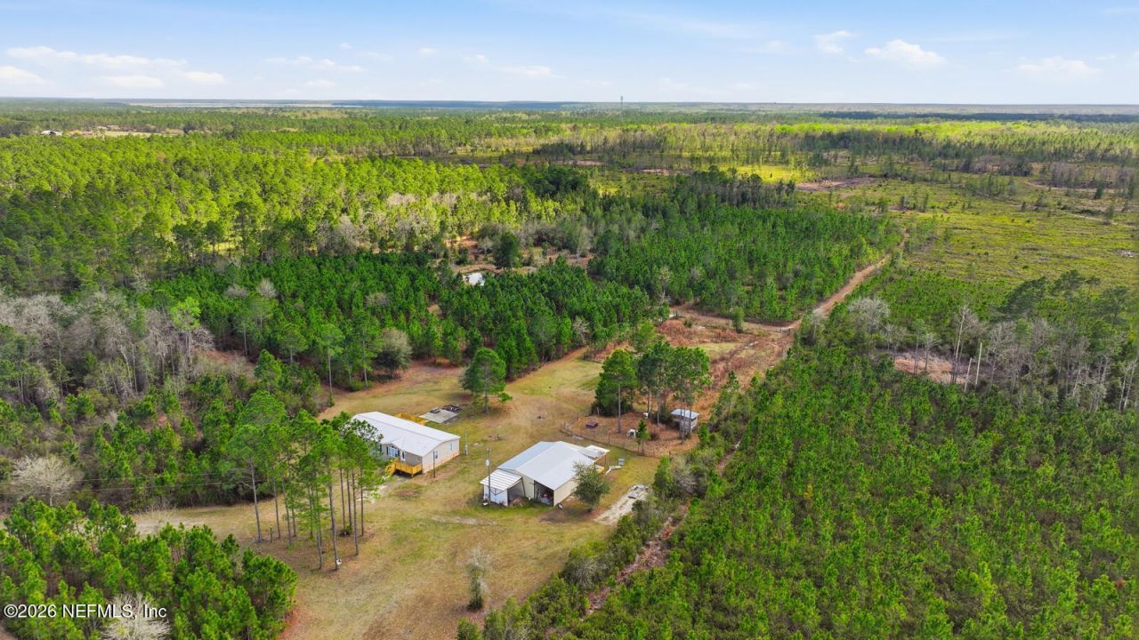 299 Cayenne Street, Interlachen, FL 32148 Photo