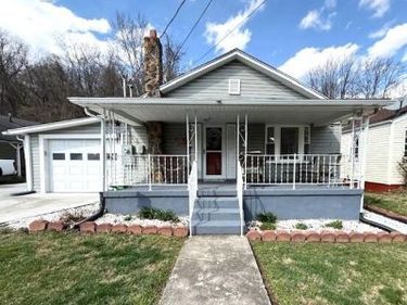 424 E Parrish St , Covington, VA 24426