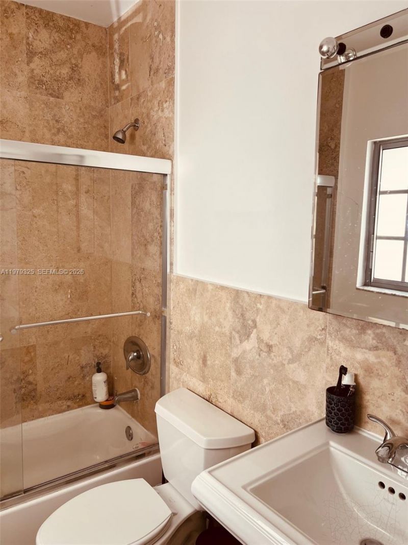 1500 Pennsylvania Ave , Unit 9A, Miami Beach, FL 33139 Photo