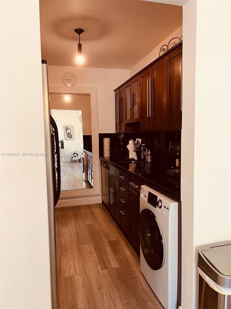 1500 Pennsylvania Ave , Unit 9A, Miami Beach, FL 33139 Photo