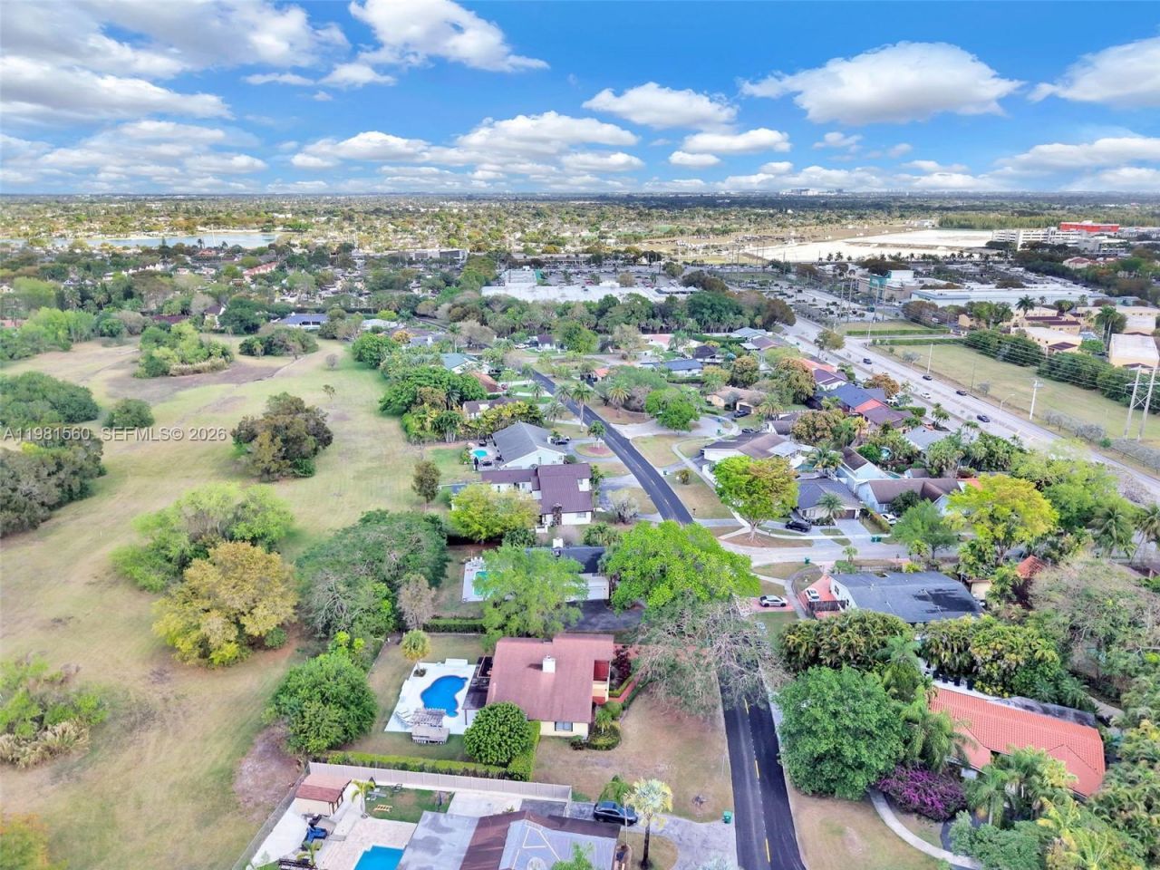 9300 E Calusa Club Dr , Miami, FL 33186 Photo