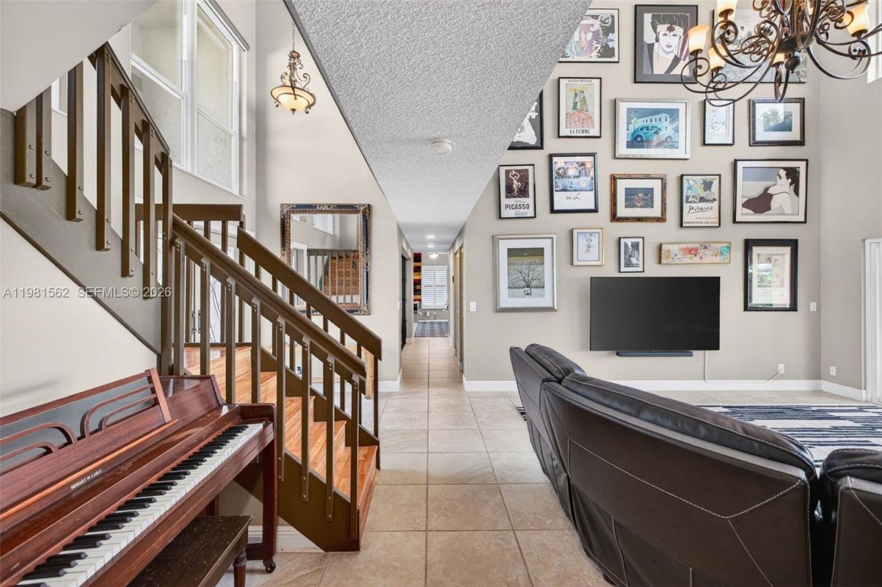 10376 SW 18th St , Davie, FL 33324 Photo