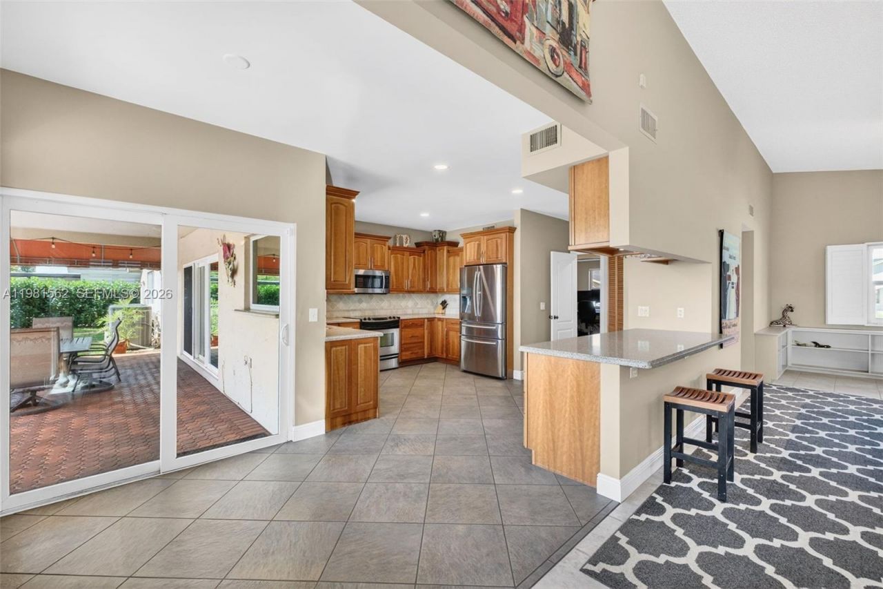 10376 SW 18th St , Davie, FL 33324 Photo