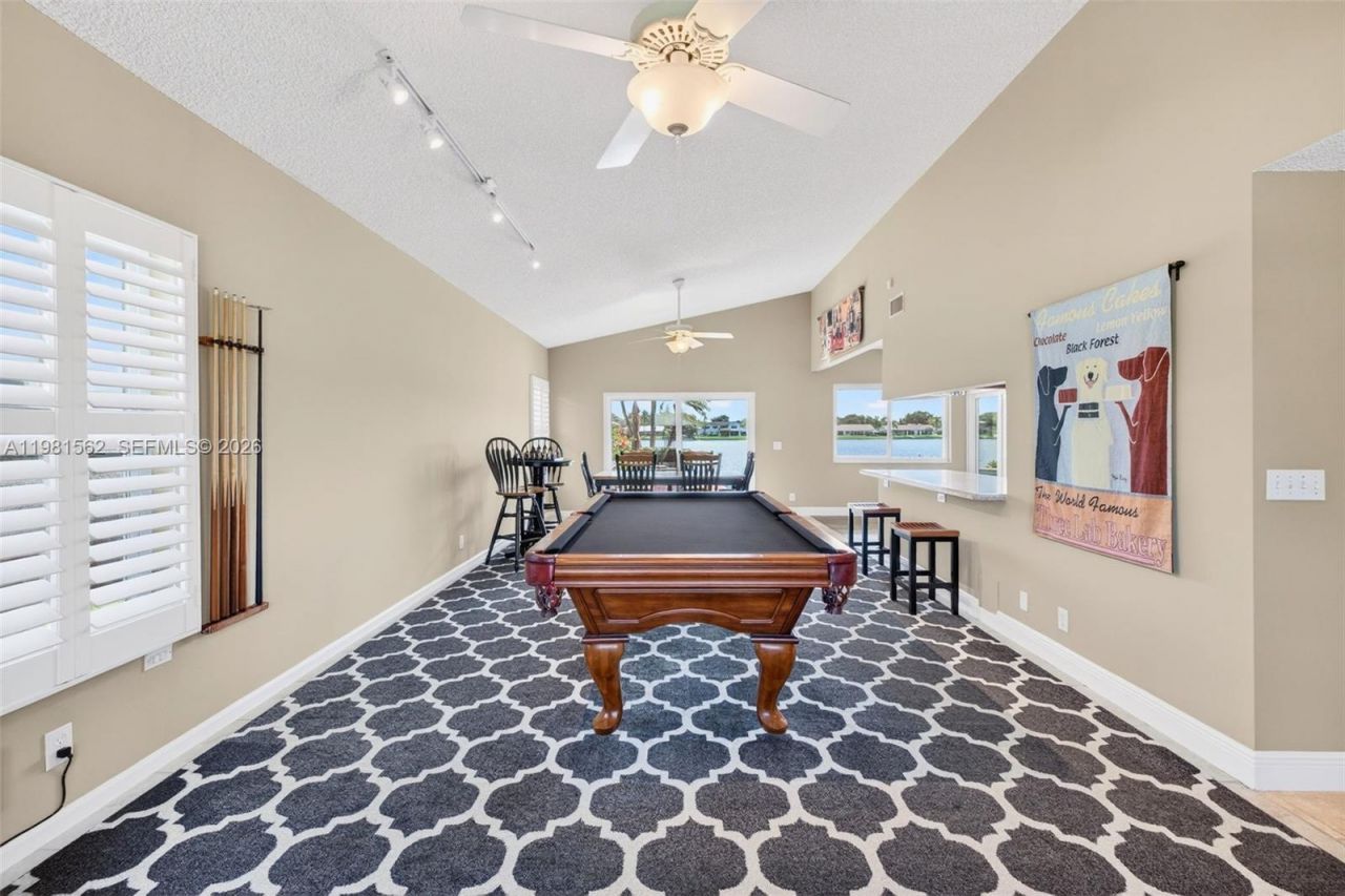 10376 SW 18th St , Davie, FL 33324 Photo