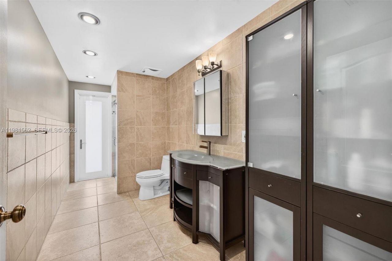 10376 SW 18th St , Davie, FL 33324 Photo