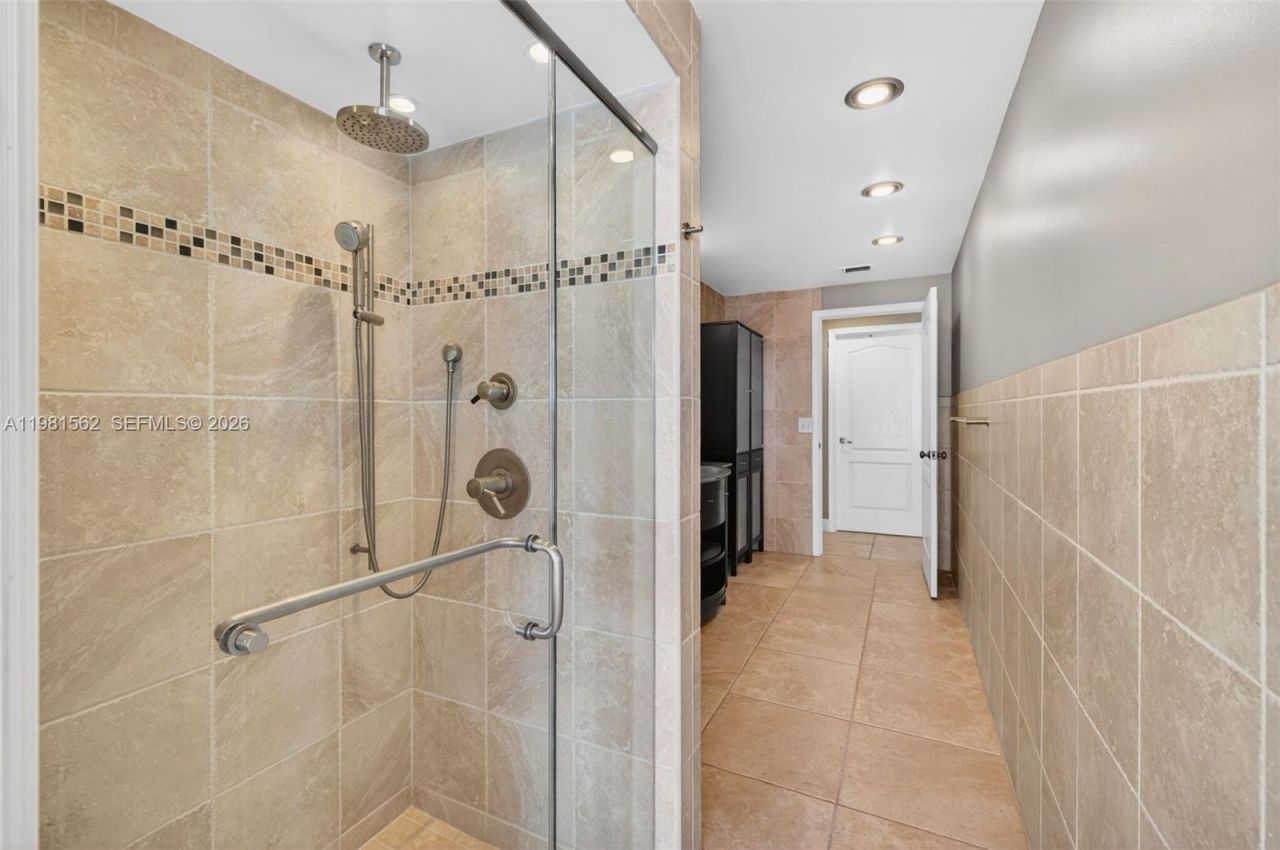 10376 SW 18th St , Davie, FL 33324 Photo