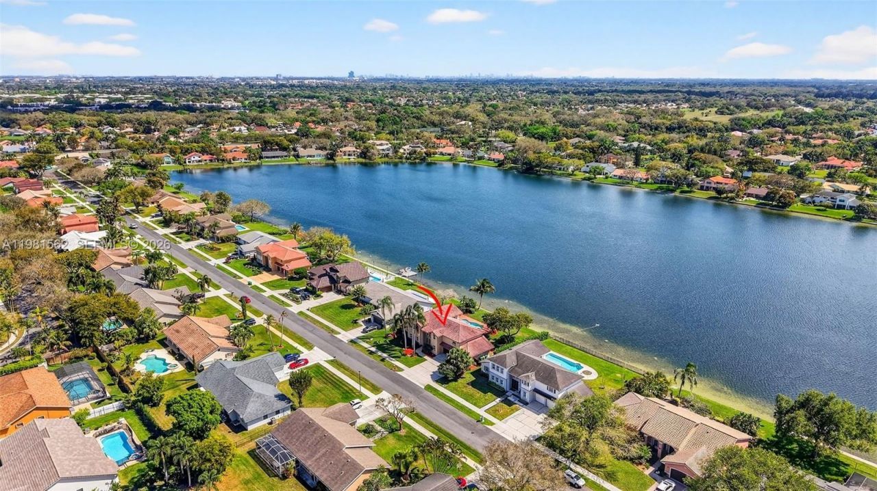 10376 SW 18th St , Davie, FL 33324 Photo