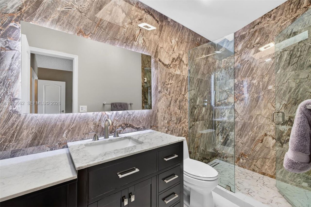 10376 SW 18th St , Davie, FL 33324 Photo