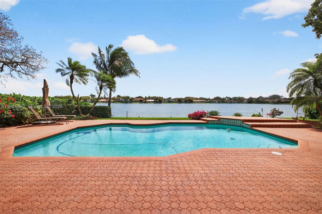 10376 SW 18th St , Davie, FL 33324 Photo