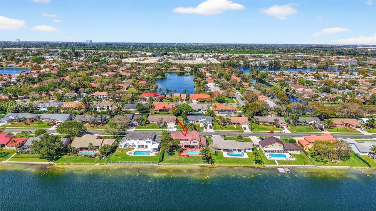 10376 SW 18th St , Davie, FL 33324 Photo