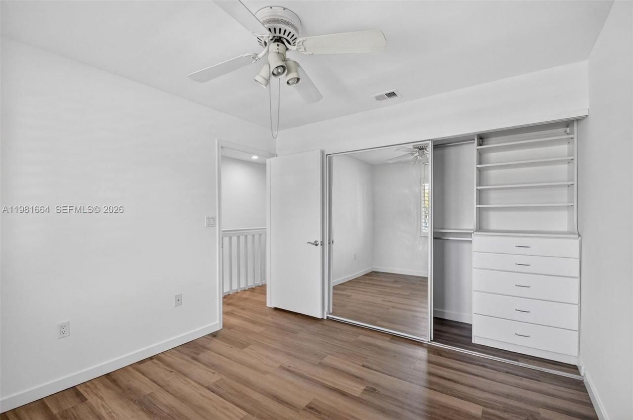 101 E Half Moon Cir, Unit B, Hypoluxo, FL 33462 Photo