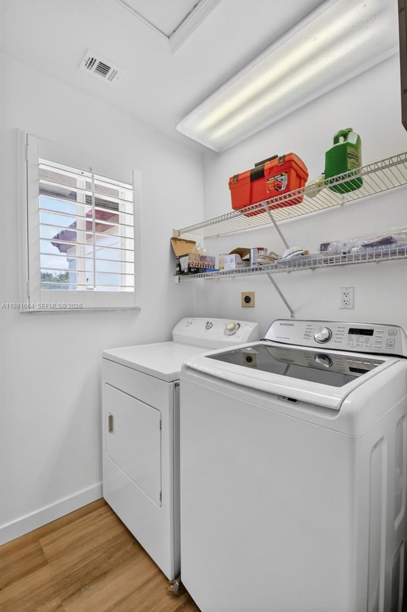 101 E Half Moon Cir, Unit B, Hypoluxo, FL 33462 Photo